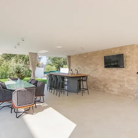 Villa #1 *