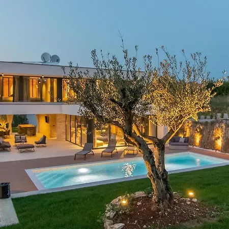 Villa #1